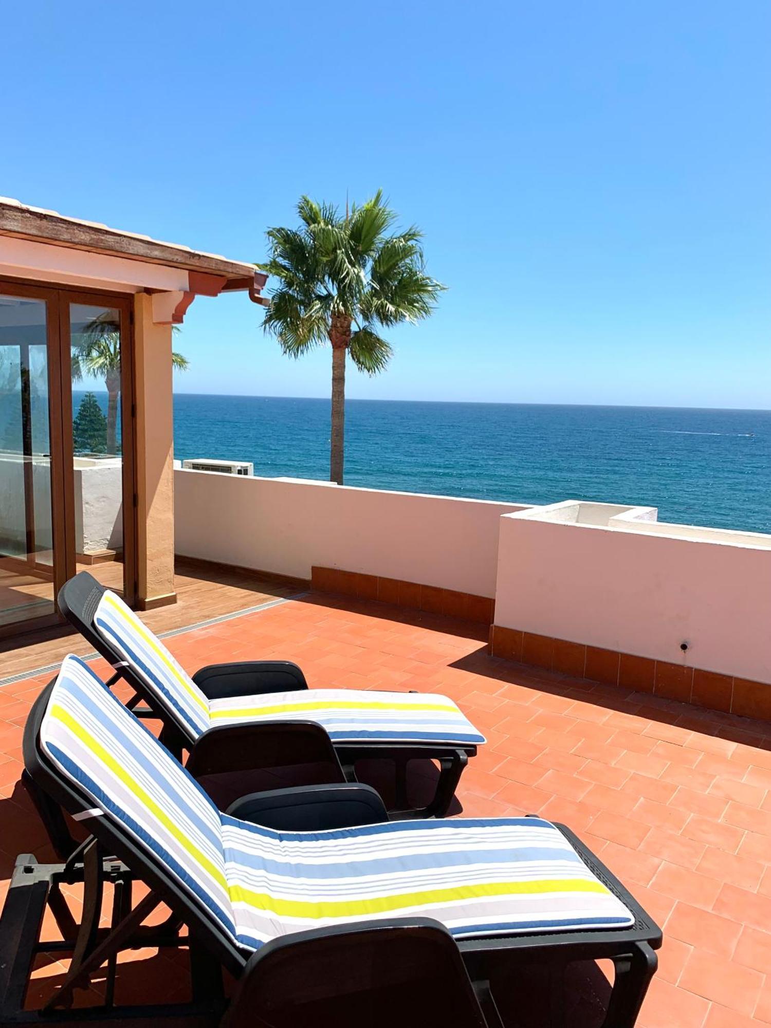 Penthouse On The Beachfront Appartement *